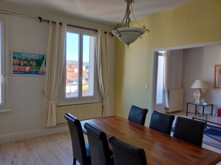 APPARTEMENT T4 - VENDU PAR NOS SOINS