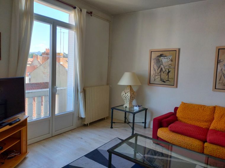 APPARTEMENT T4 - VENDU PAR NOS SOINS